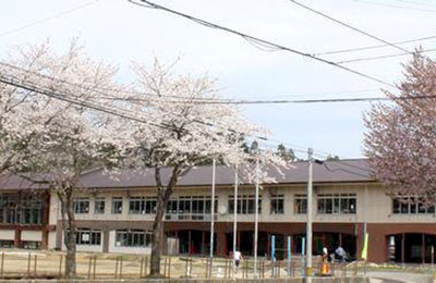 叶水小中学校の写真