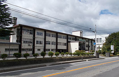 小国高等学校の写真
