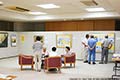 新小国町誕生50周年記念事業「白い森ふるさと絵画展～役場まるっとギャラリー」の写真