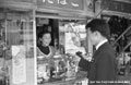 あるたばこ屋の風景の写真